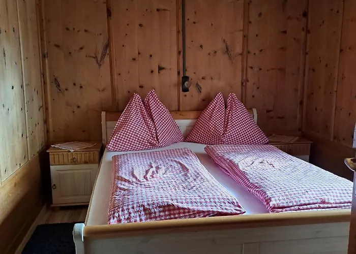 Haus Bacher Gasthof 3*