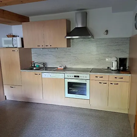 Haus Bacher Гостьовий будинок Тукс